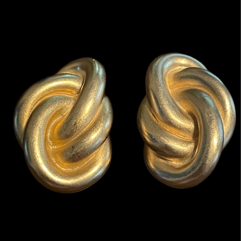 Vintage Sculpted Knot Earrings